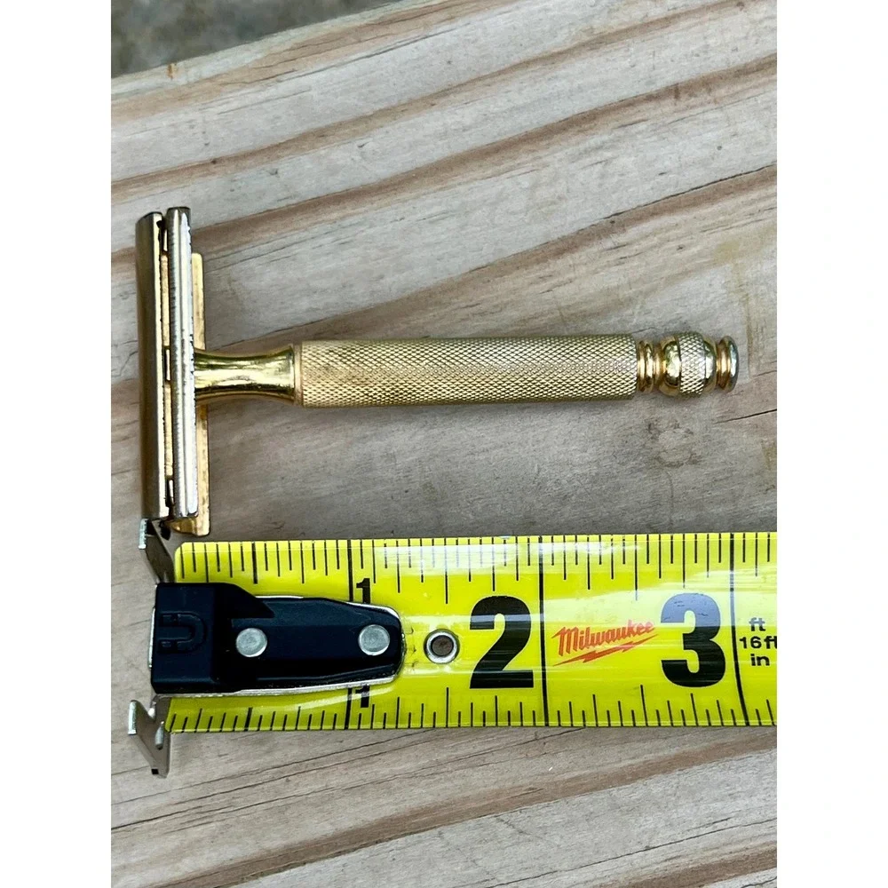 Gillette Safety Razor Gold Tone Metal 1940s Gold OS Good